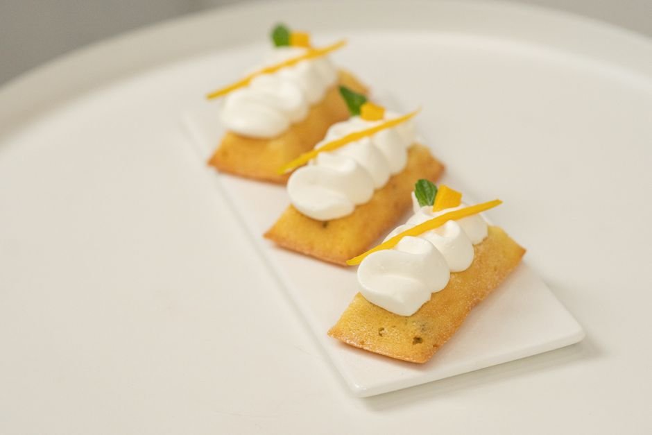 Plated gluten free lemon bar