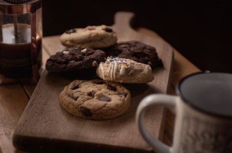 Vegan Chocolate Chip Cookie Recipe (Easy & Chewy) - featured image