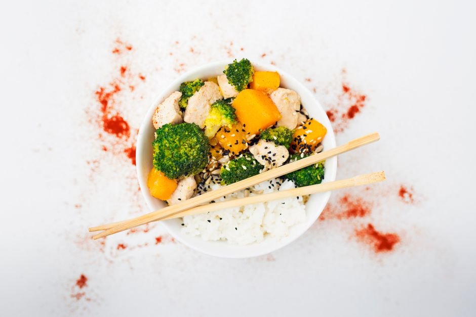 Plated quick healthy chicken bowl