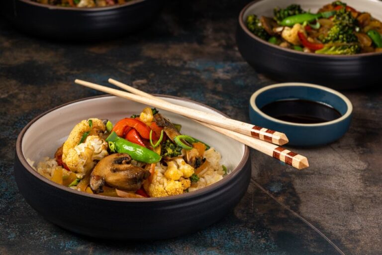 Vegetarian Stir Fry Recipe — Quick, Easy & Delicious - featured image