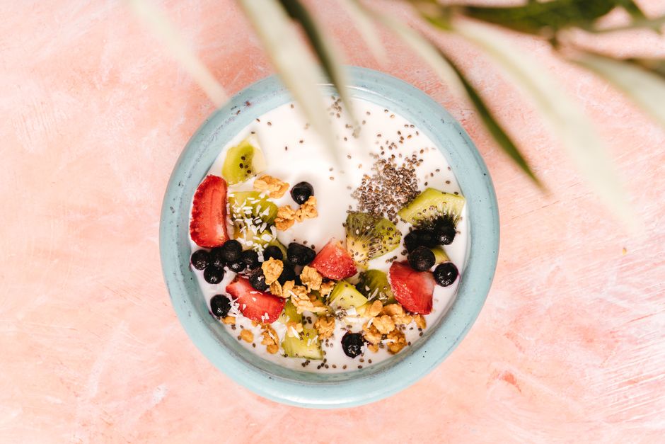Ingredients for healthy smoothie bowl recipe