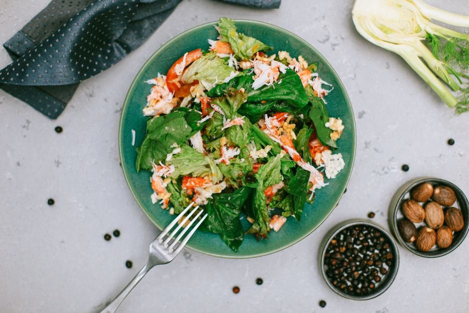 Plated low calorie salad dressing