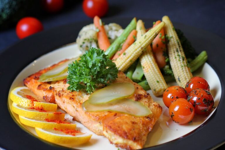 Easy Salmon Recipe Baked to Perfection in 20 Minutes - featured image