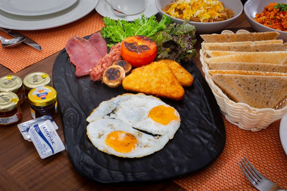 Plated air fryer breakfast recipe