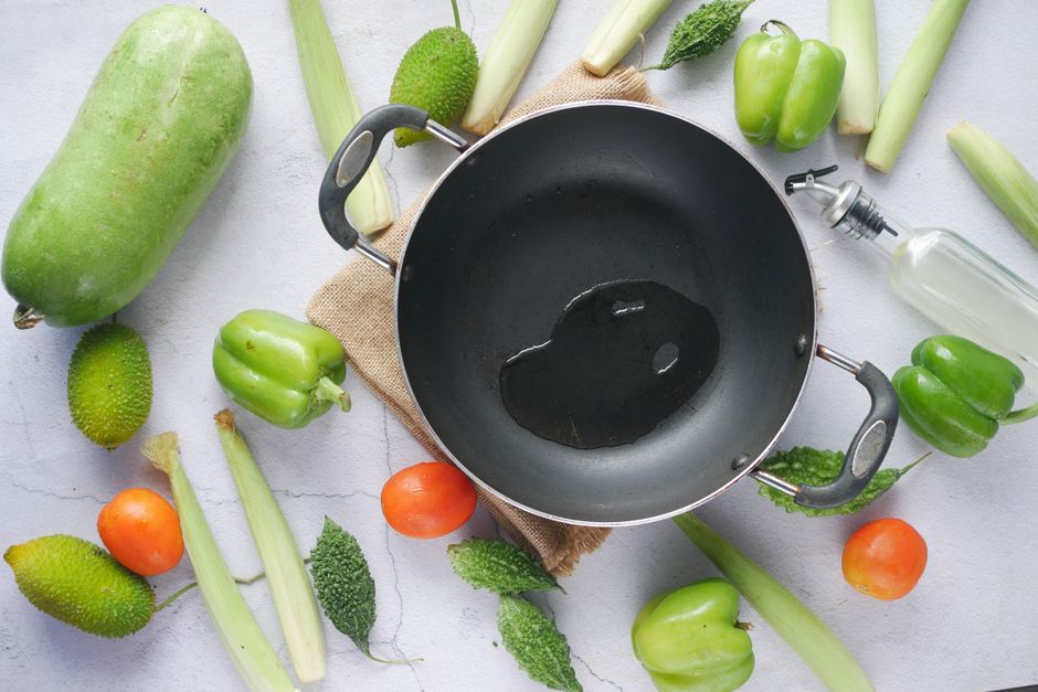 Ingredients for vegan stir fry sauce