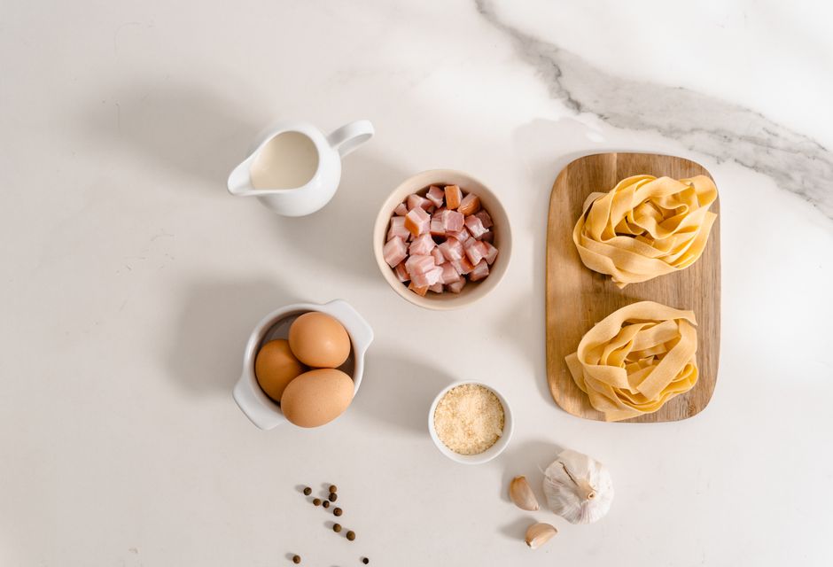 Ingredients for chicken bacon ranch pasta