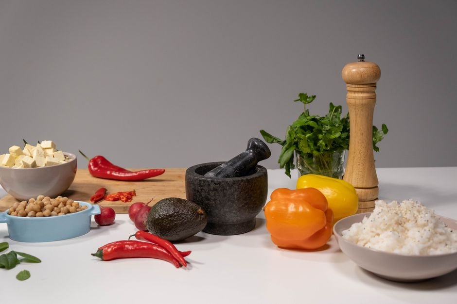 Ingredients for vegetarian fajita bowl