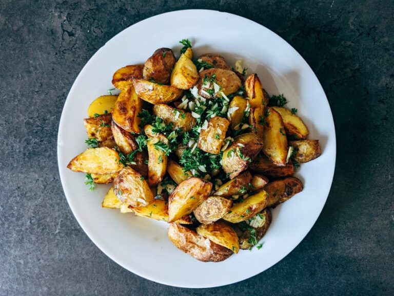 Quick Weeknight Dinner Recipe: 30-Minute Garlic Butter Chicken - featured image