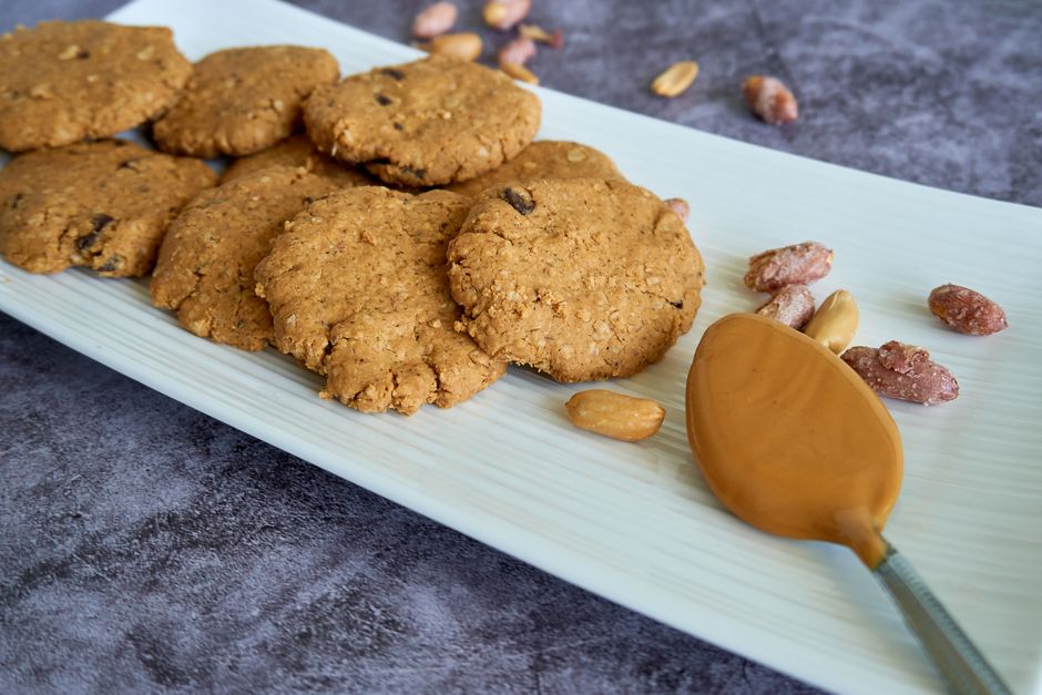 No Bake Peanut Butter Bar Recipe - featured image