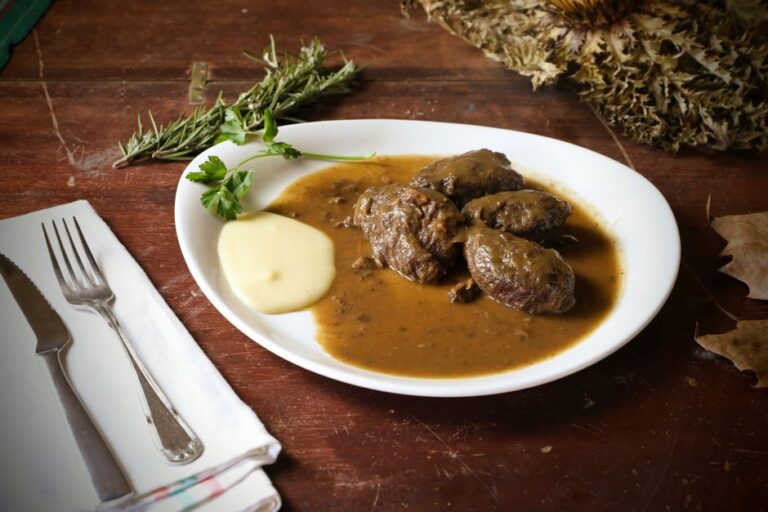 Slow Cooker Beef Tip: The Ultimate Comfort Food Recipe - featured image