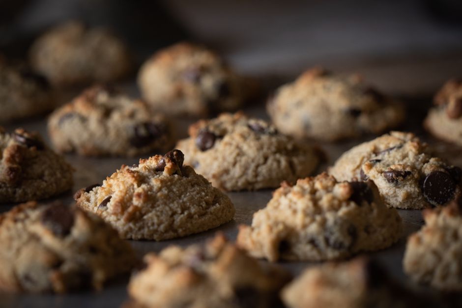 Keto Chocolate Chip Cookie Recipe: Soft, Chewy & Low-Carb