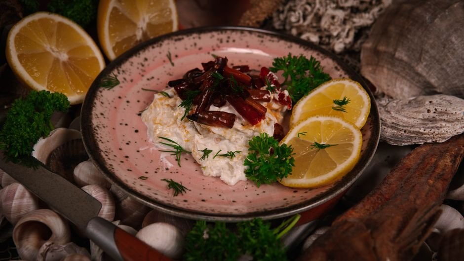 Plated quick salmon salad