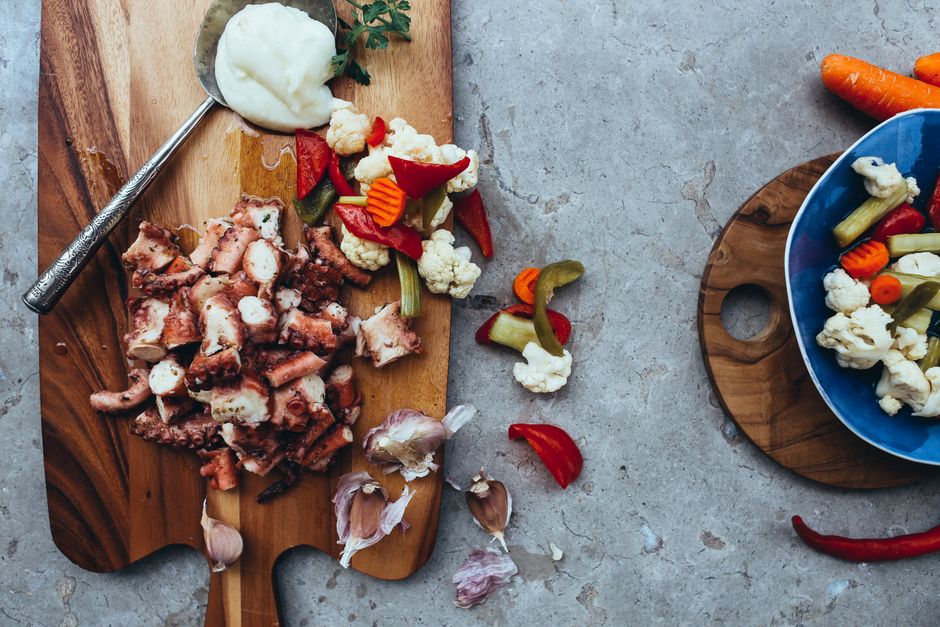 Ingredients for air fryer cauliflower recipe